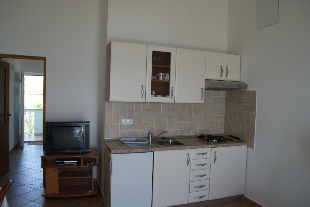Apartments Jurjevic Petrcane Room photo