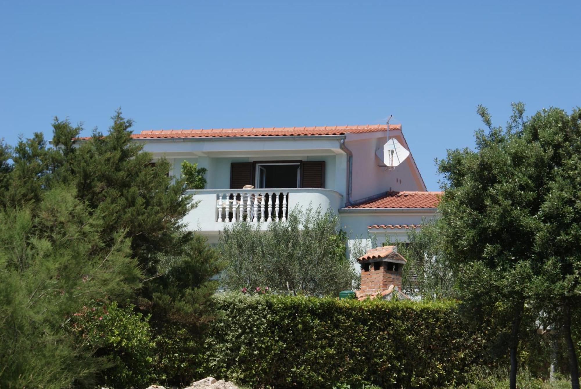 Apartments Jurjevic Petrcane Exterior photo